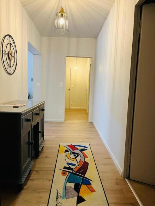 Appart T4 85M2 Spacieux Climatisation Parking Rodez Exterior foto