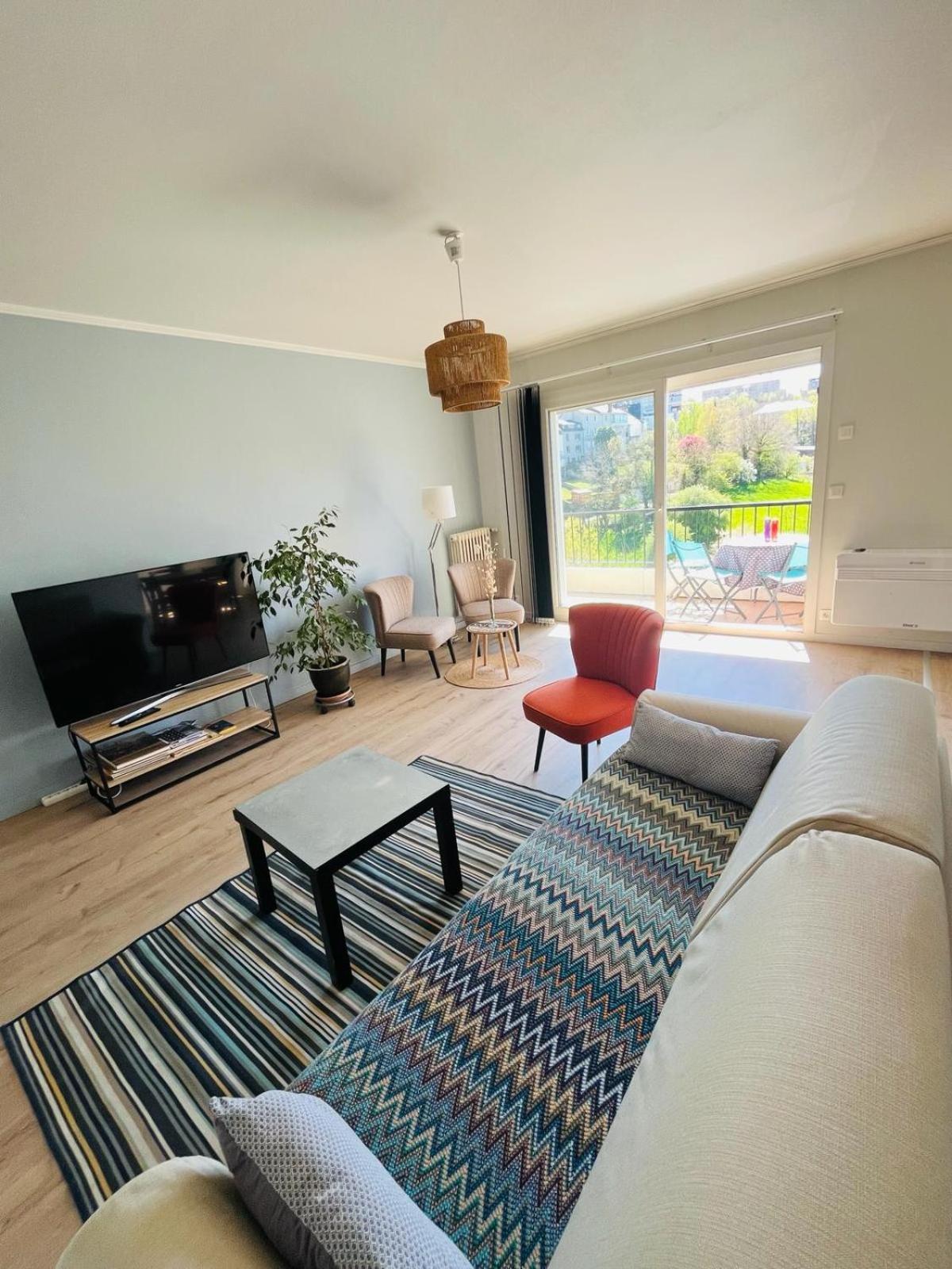 Appart T4 85M2 Spacieux Climatisation Parking Rodez Exterior foto